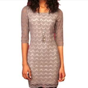 EUC! Free People Gray Textured Overlay Open Back 3/4 Sleeve Dress - S